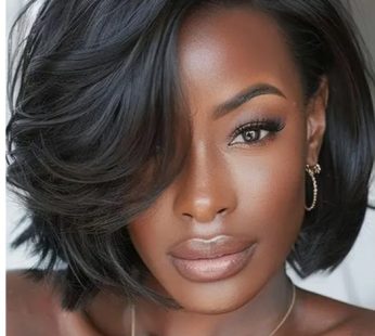 Chic Black Bob Wig with Side Part & Bangs