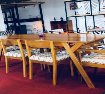 Rugero Dining