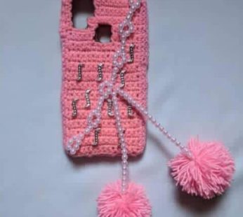 Crochet phone case